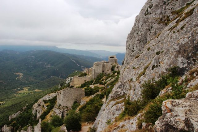 Peyrepertuse